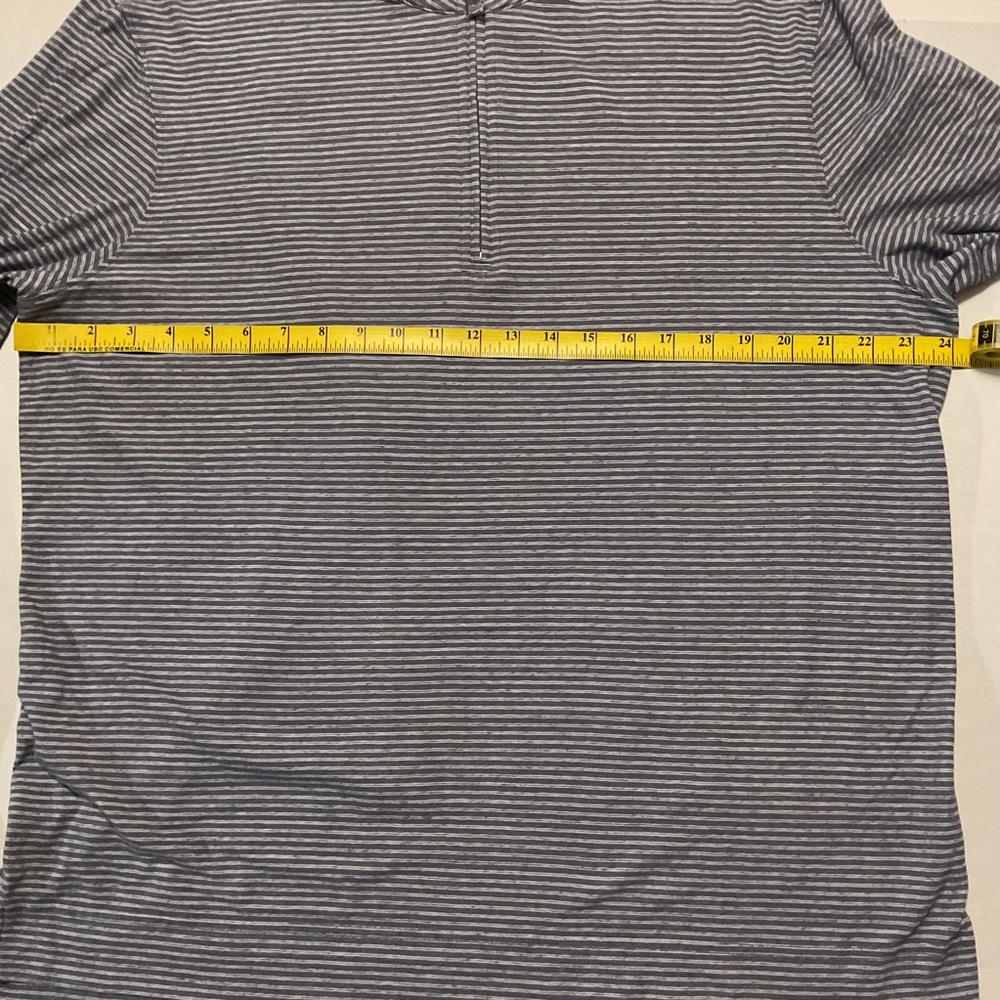 Johnnie O Hangin’ Out Men’s Pullover Gray Striped Quarter Zip - Picture 4 of 11
